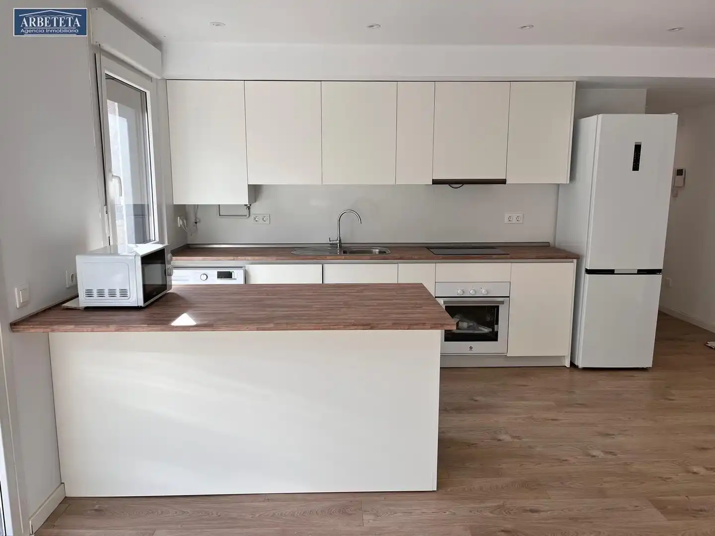 Cocina de Piso de alquiler en Guadalajara con Aire acondicionado, Calefacción y Terraza