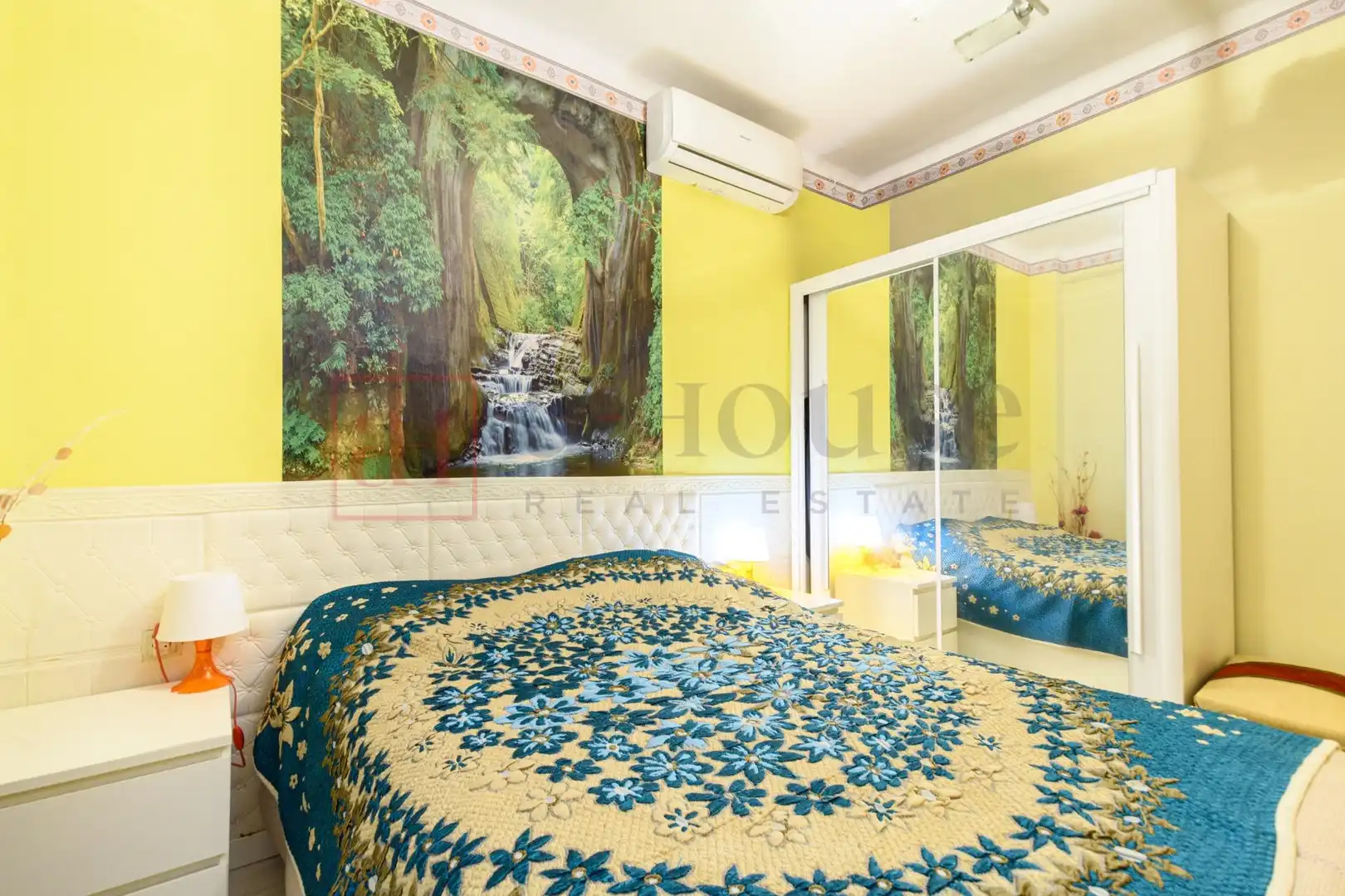 Habitación de Piso en venta en Barcelona con Aire acondicionado, Calefacción y Balcón