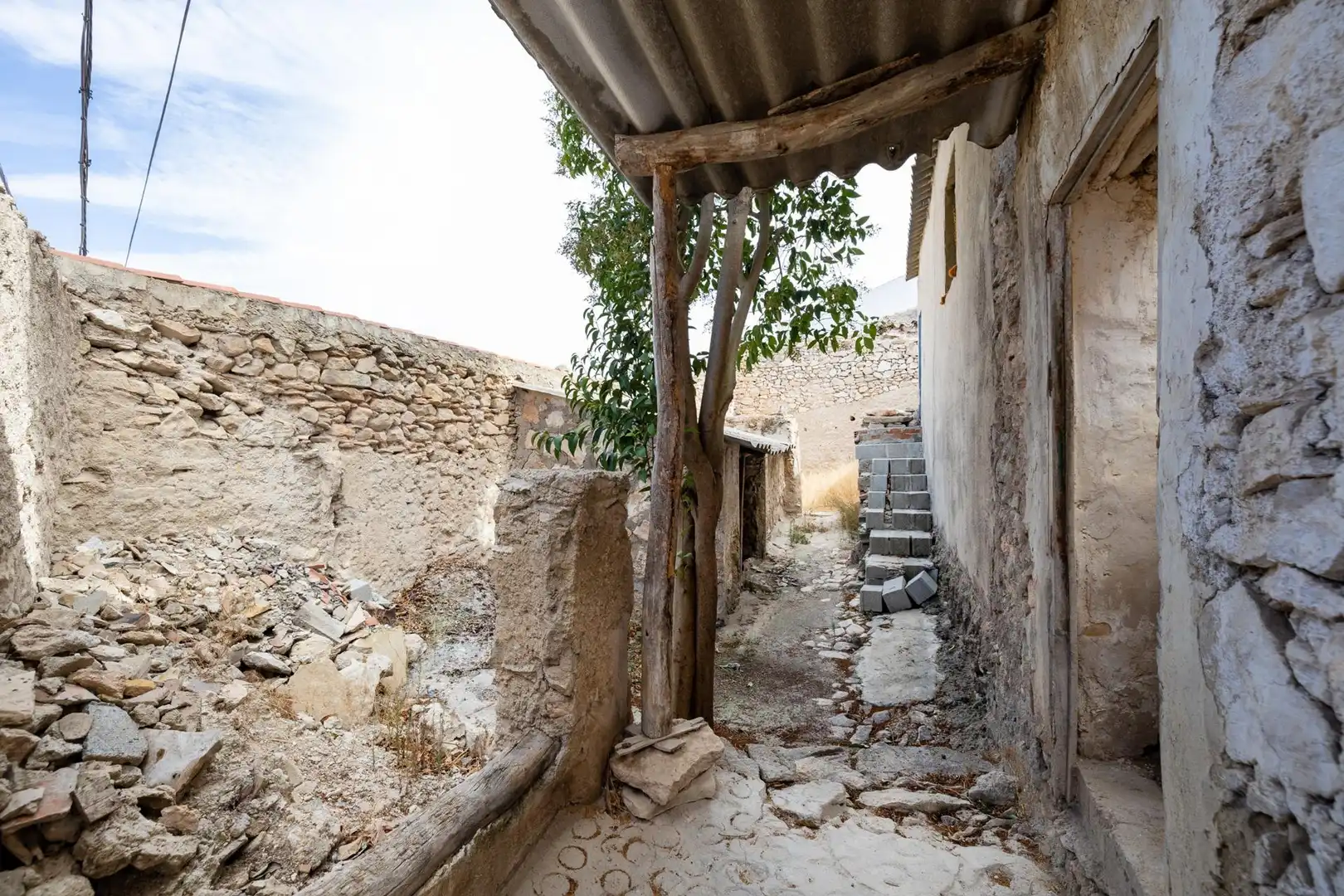 Vista exterior de Casa o xalet en venda en Morelábor amb Traster i Balcó