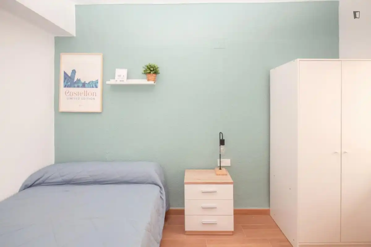 Habitación en Ciutat del Transport - La Salera