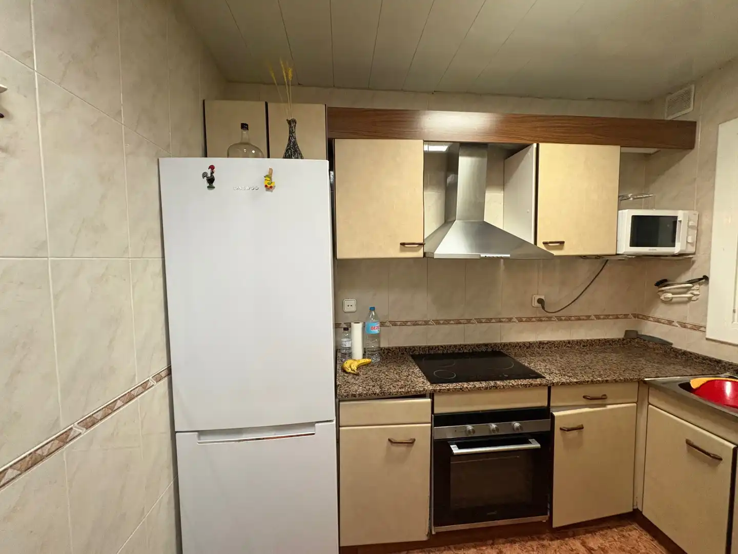 Cocina de Piso en venta en L'Hospitalet de Llobregat con Calefacción, Horno y Alarma