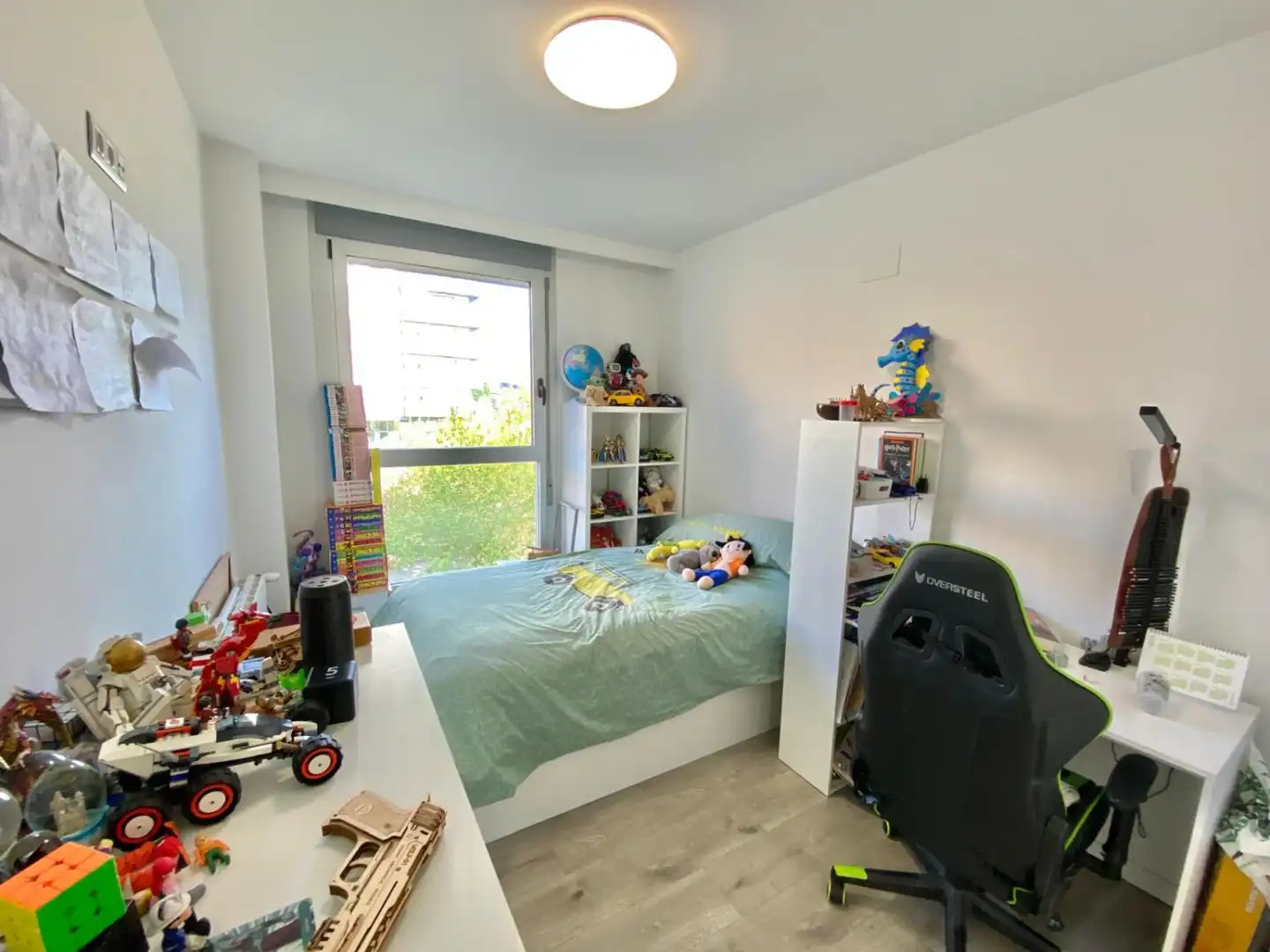 Bedroom of Flat for sale in Valencia  with Air Conditioner, Parquet flooring and Storage room