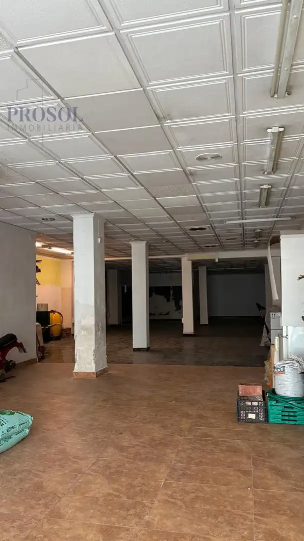 Local comercial en alquiler en Centro, imagen 3