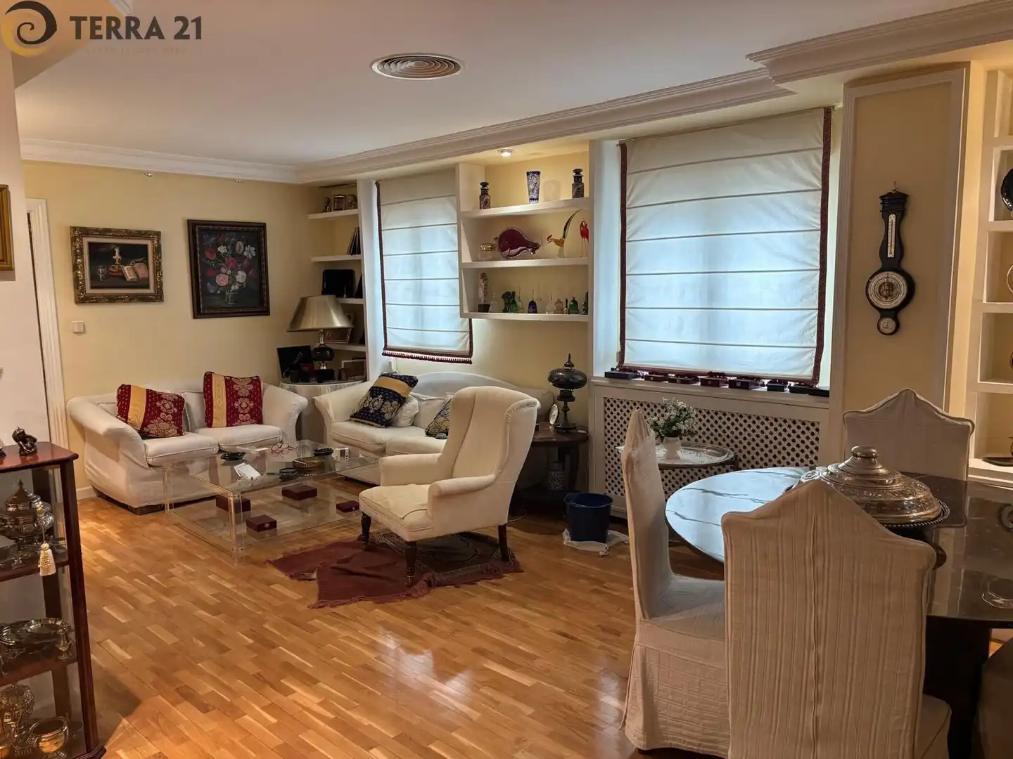 Sala d'estar de Pis en venda en Jaén amb Aire condicionat, Calefacció i Parquet