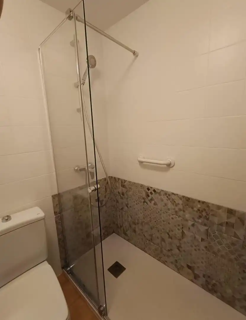 Bany de Apartament en venda en Calpe / Calp amb Aire condicionat, Terrassa i Moblat