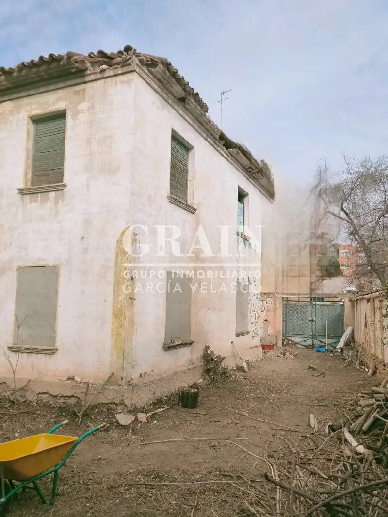 Xalet amb terrassa en venda a Ensanche - Franciscanos, imagen 7
