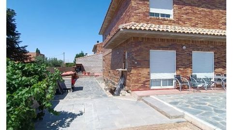 Foto 3 de Casa o chalet en venta en Cadrete, Zaragoza
