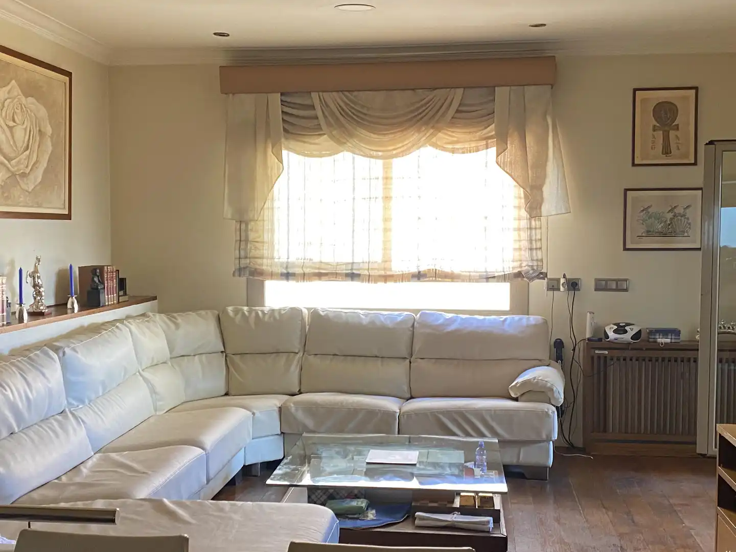 Sala d'estar de Pis en venda en Barcelona amb Aire condicionat, Calefacció i Parquet