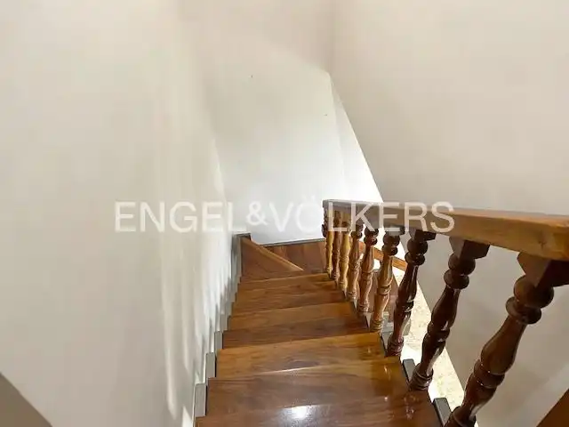 Flat for rent in Paterna  with Air Conditioner, Heating and Storage room