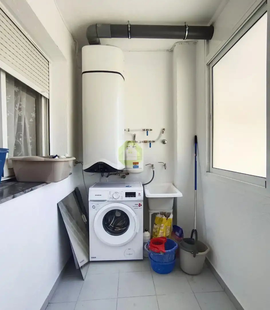Kitchen of Flat for share in Armilla  with Furnished