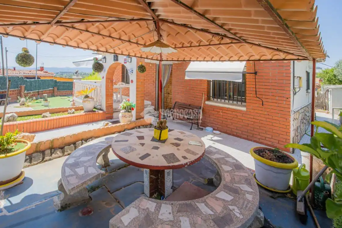 Terraza de Casa o chalet en venta en Rubí
