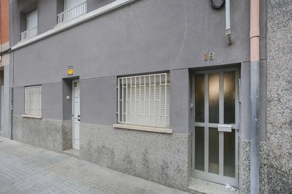 Vista exterior de Ático en venta en Sant Boi de Llobregat