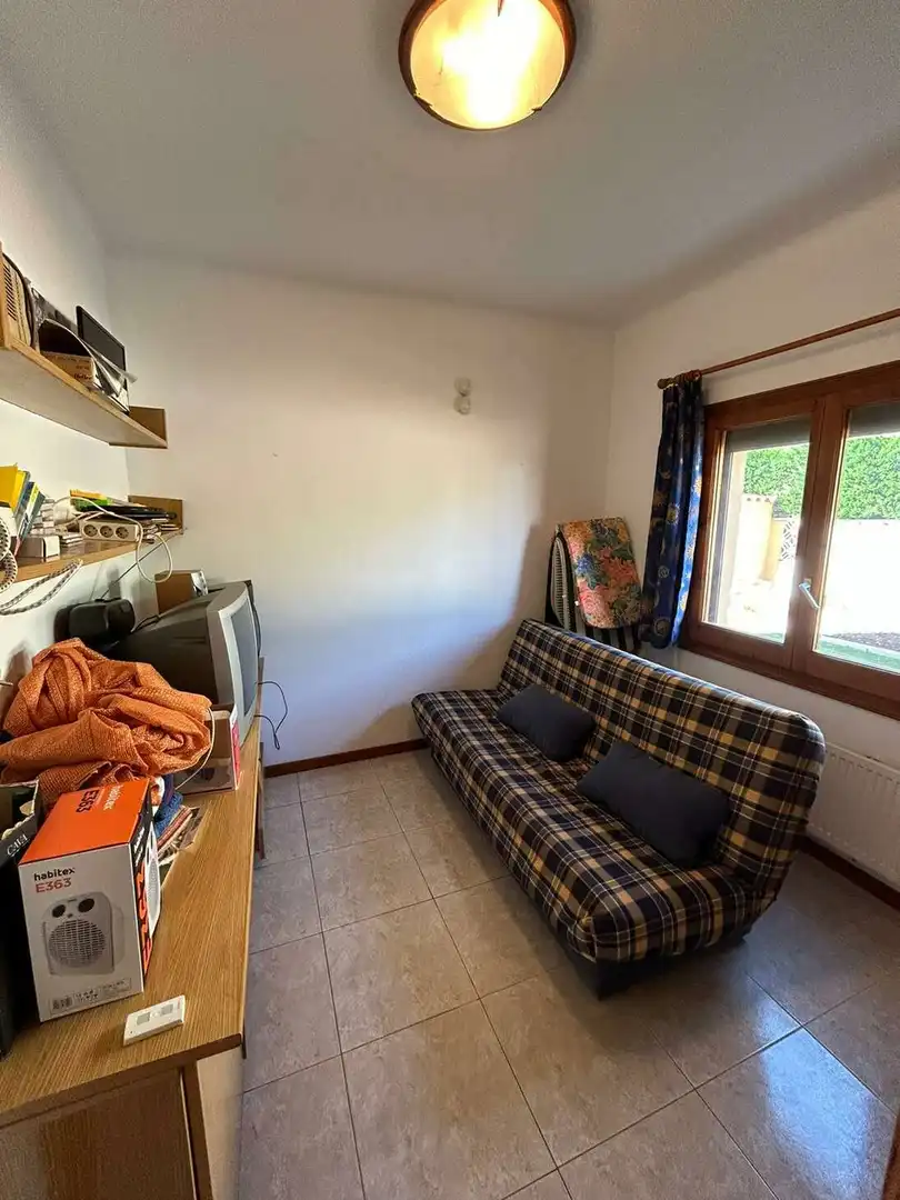 House with pool for sale in Requesens, imagen 23