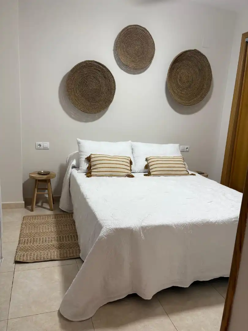 Ground floor with pool to rent in Carrer Garbí 26, imagen 4