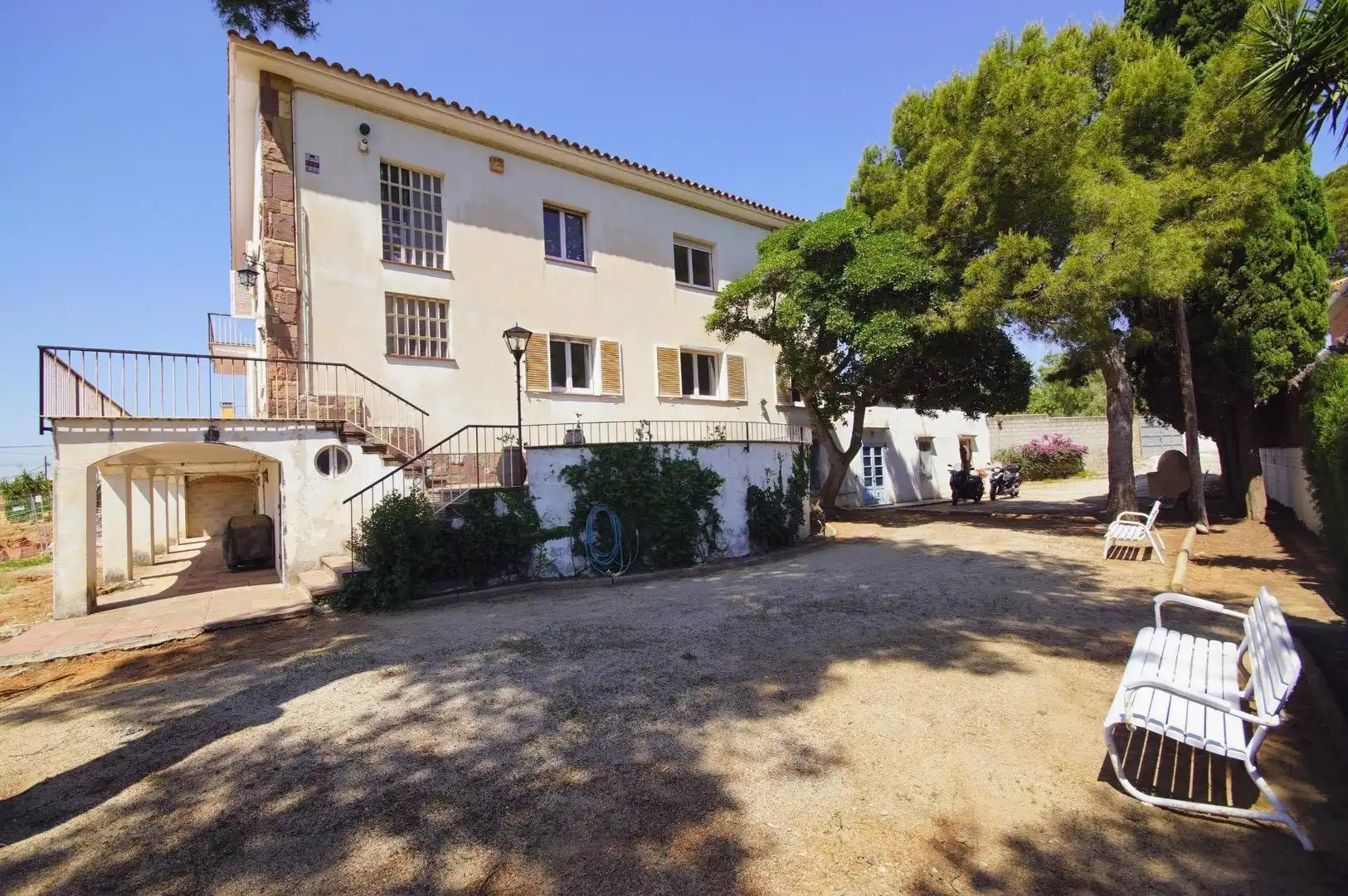 Vista exterior de Casa o chalet en venta en El Masnou con Calefacción, Jardín privado y Terraza