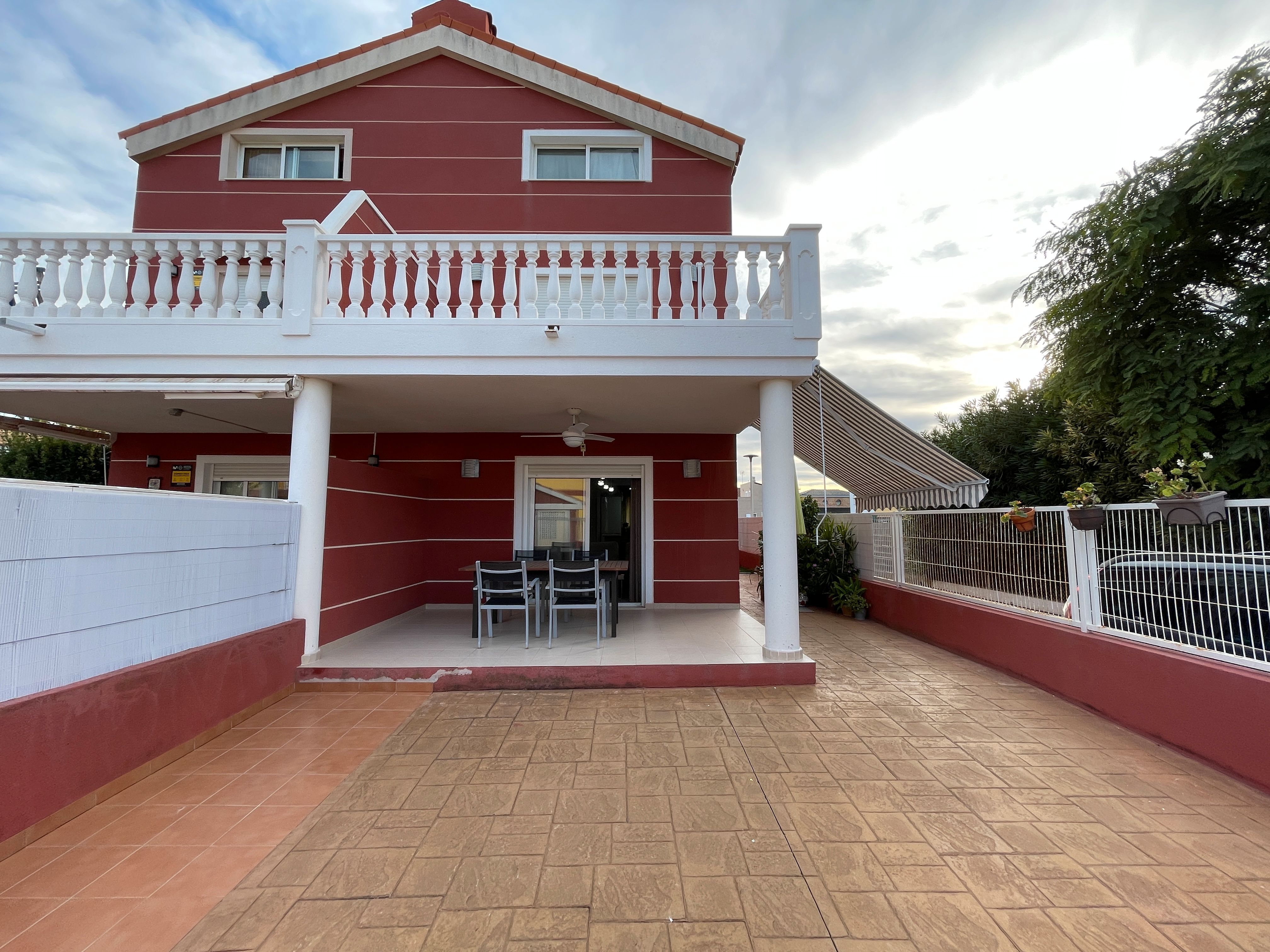 Exterior view of Single-family semi-detached for sale in Moncofa  with Air Conditioner, Private garden and Terrace