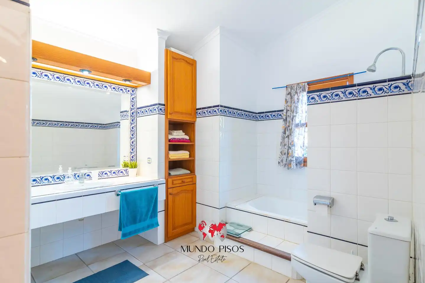 Baño de Finca rústica en venta en Montuïri con Jardín privado, Terraza y Piscina