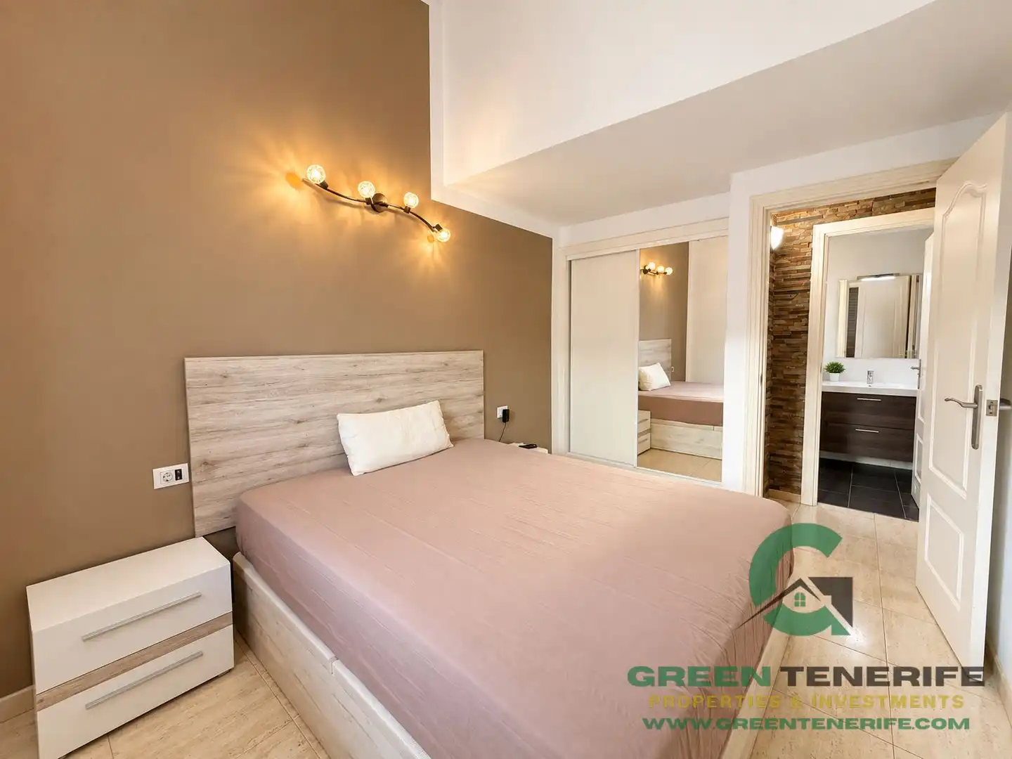 Bedroom of Flat for sale in Adeje  with Terrace and Storage room