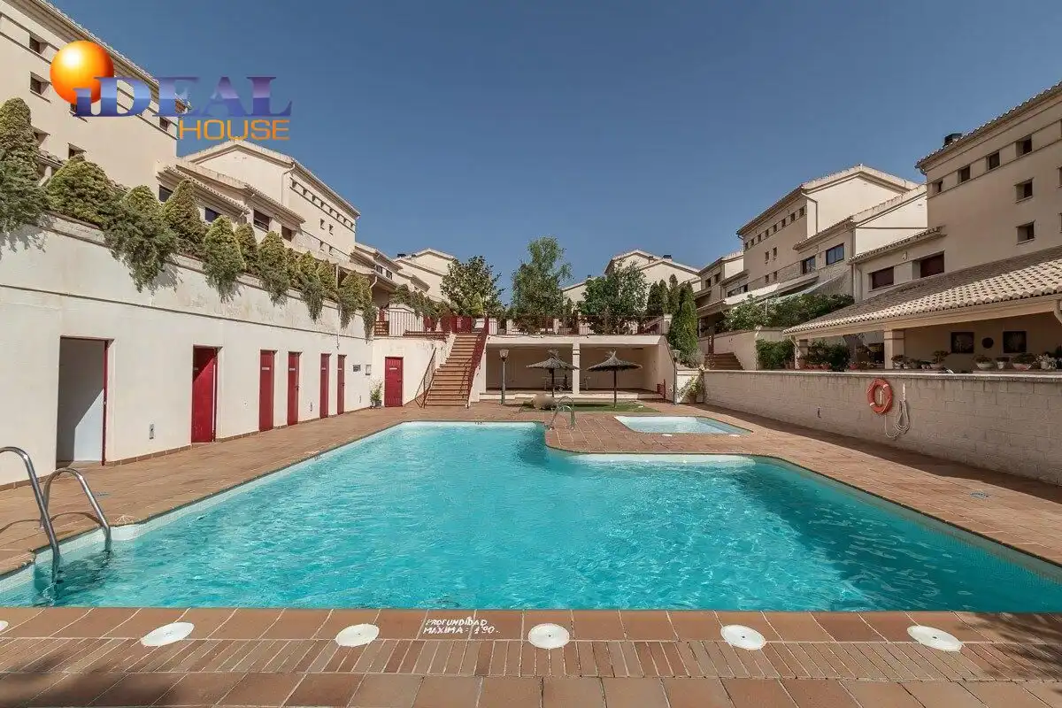 Maison avec piscine à vendre à Avenida CAÑADA DE LOS FENICIOS