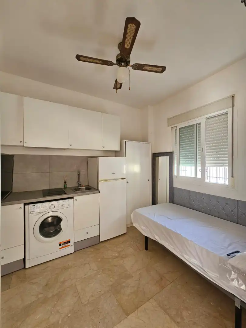 Bedroom of Study for rent in Coín  with Furnished, Washing machine and Microwave