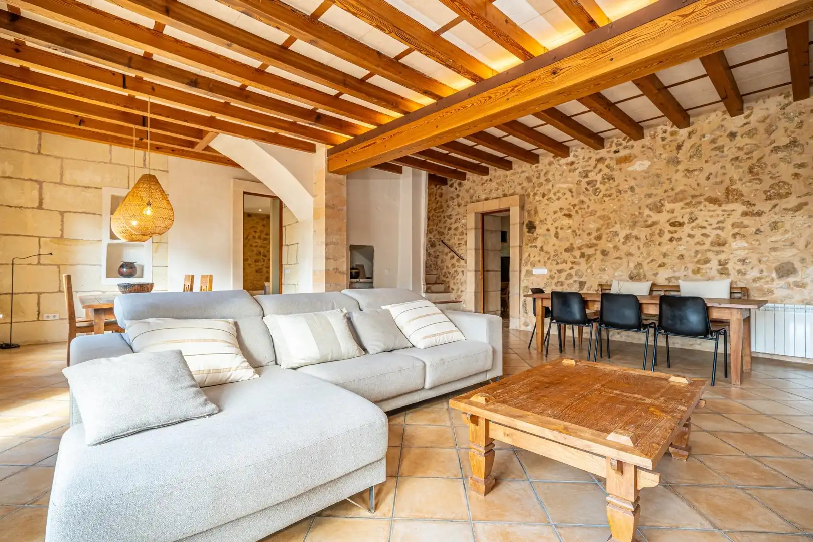 Living room of Country homes for sale in Manacor  with Air Conditioner, Heating and Private garden