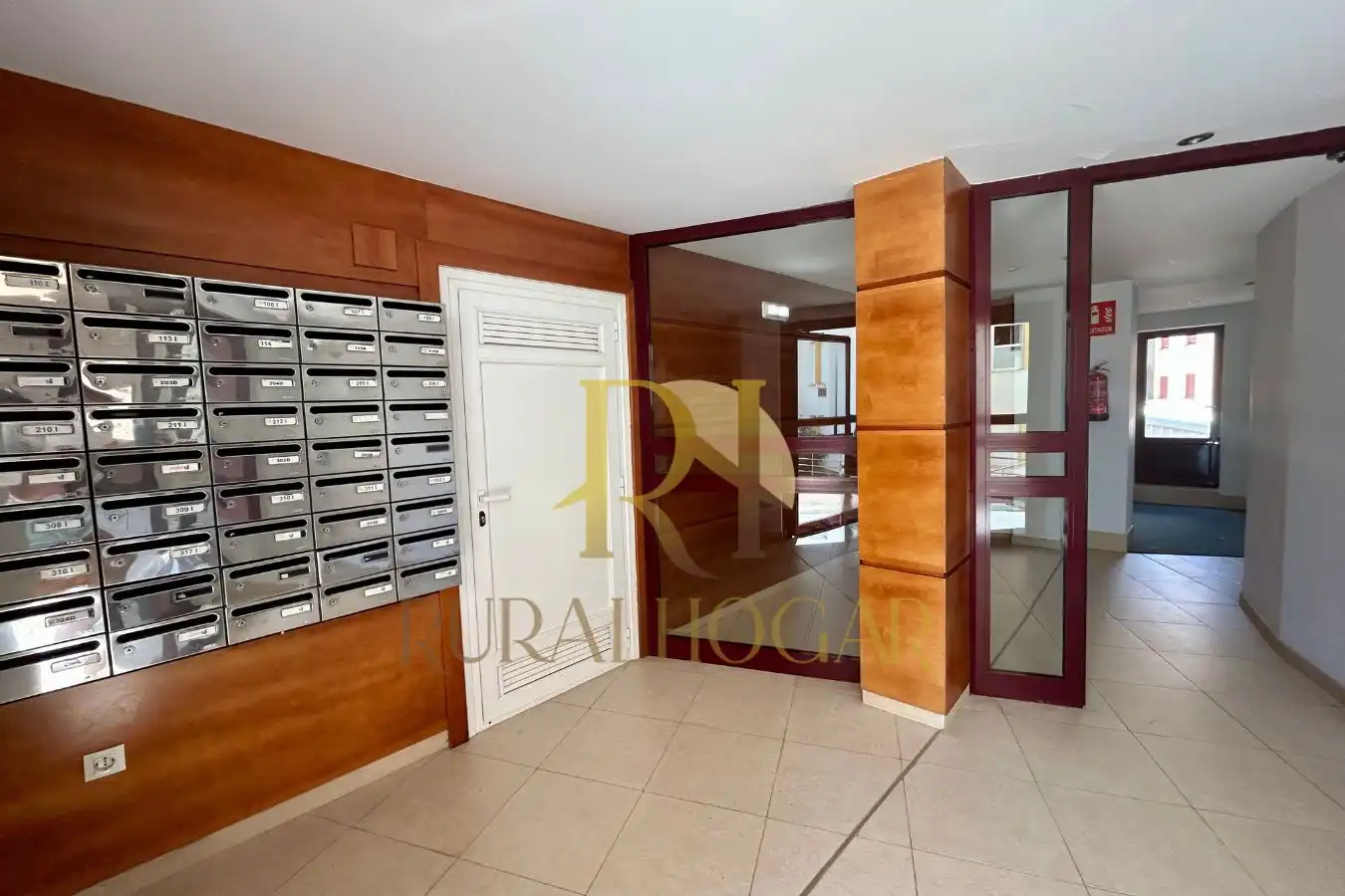 Apartament en venda en Puebla de Lillo amb Calefacció, Traster i Moblat