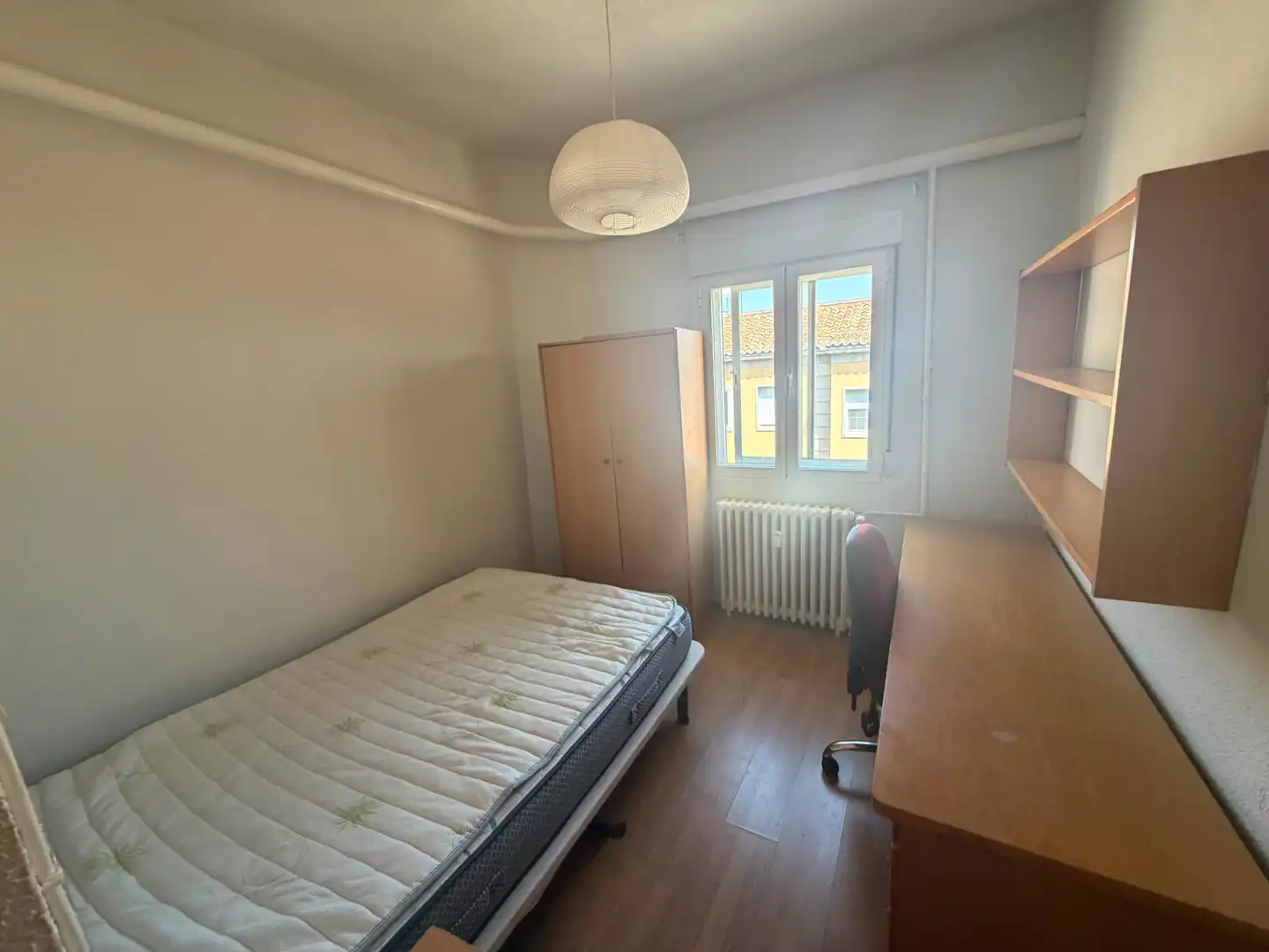 Habitación de Piso en venta en Ávila con Calefacción
