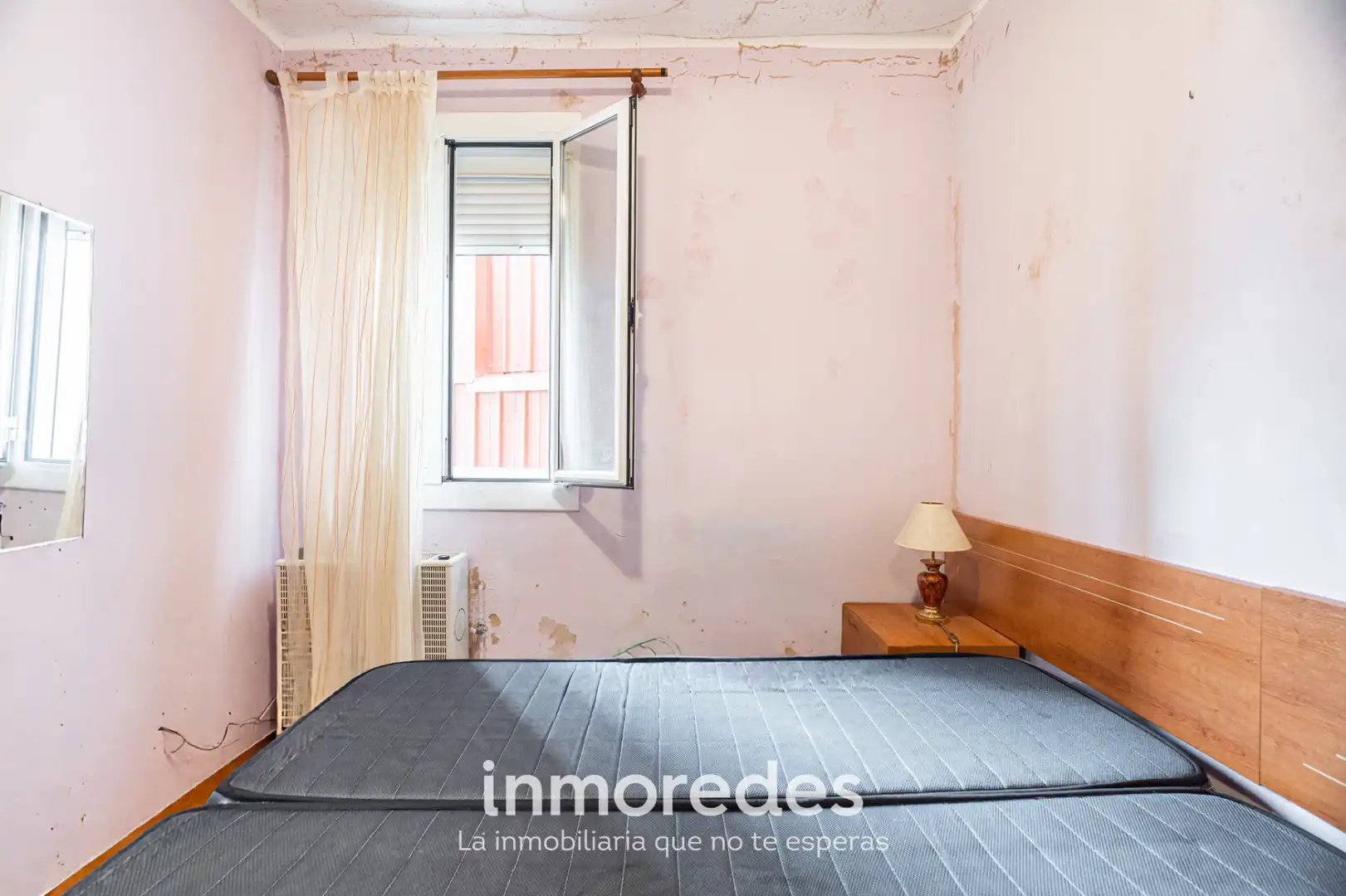 Habitación de Piso en venta en Barcelona con Aire acondicionado, Calefacción y Horno