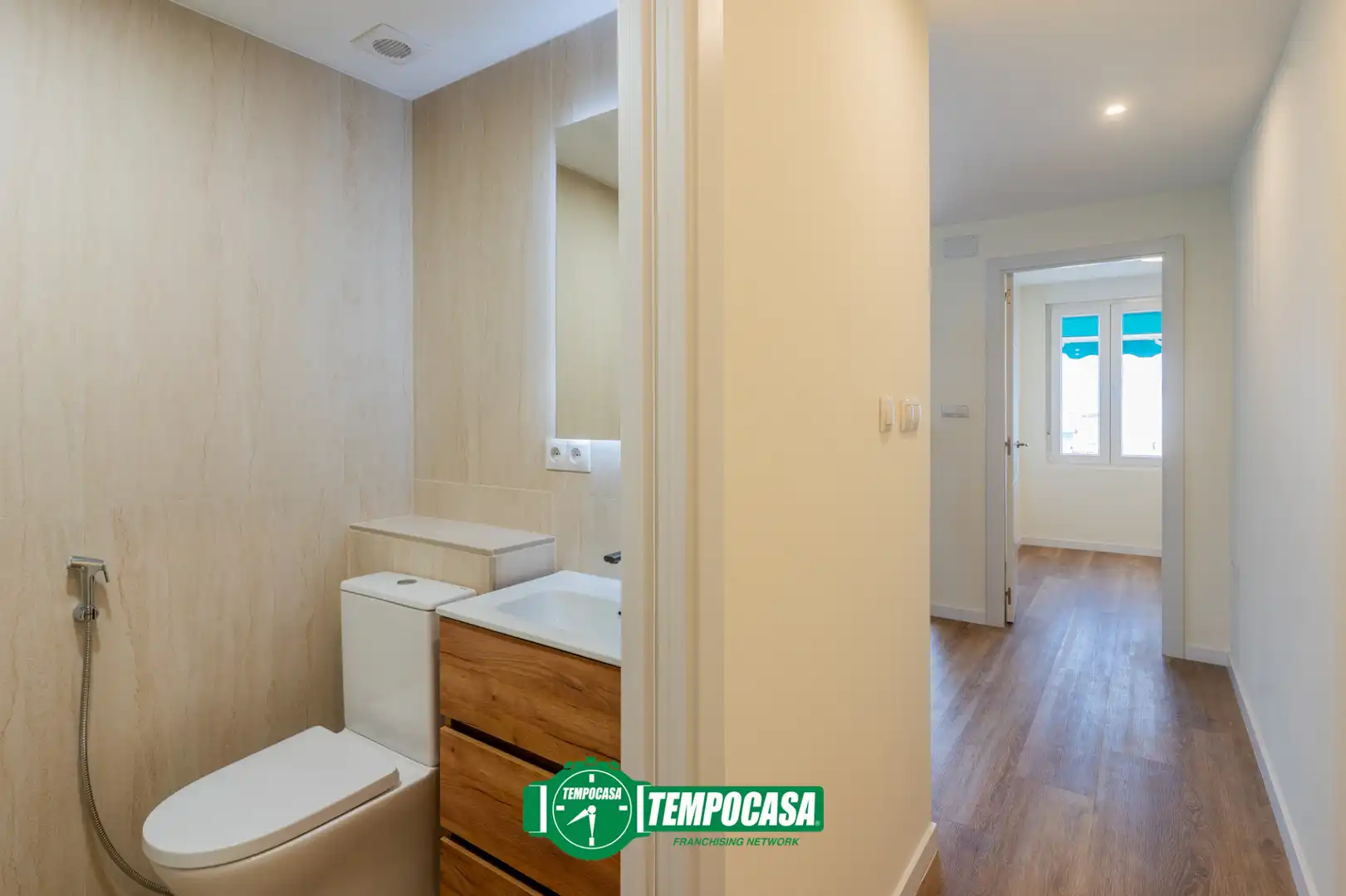Habitación de Piso de alquiler en Valencia con Aire acondicionado, Calefacción y Amueblado