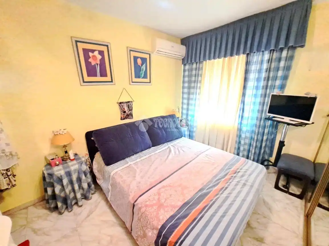 Habitación de Piso en venta en Parla con Aire acondicionado, Calefacción y Internet