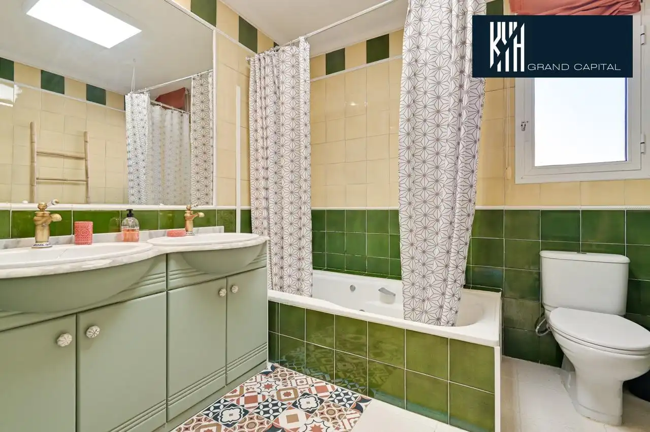 Casa con piscina in vendita a Carrer Carrer Montserrat, imagen 35