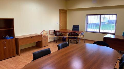 Foto 4 von Büro zur Miete in Industria, Almendralejo, Badajoz