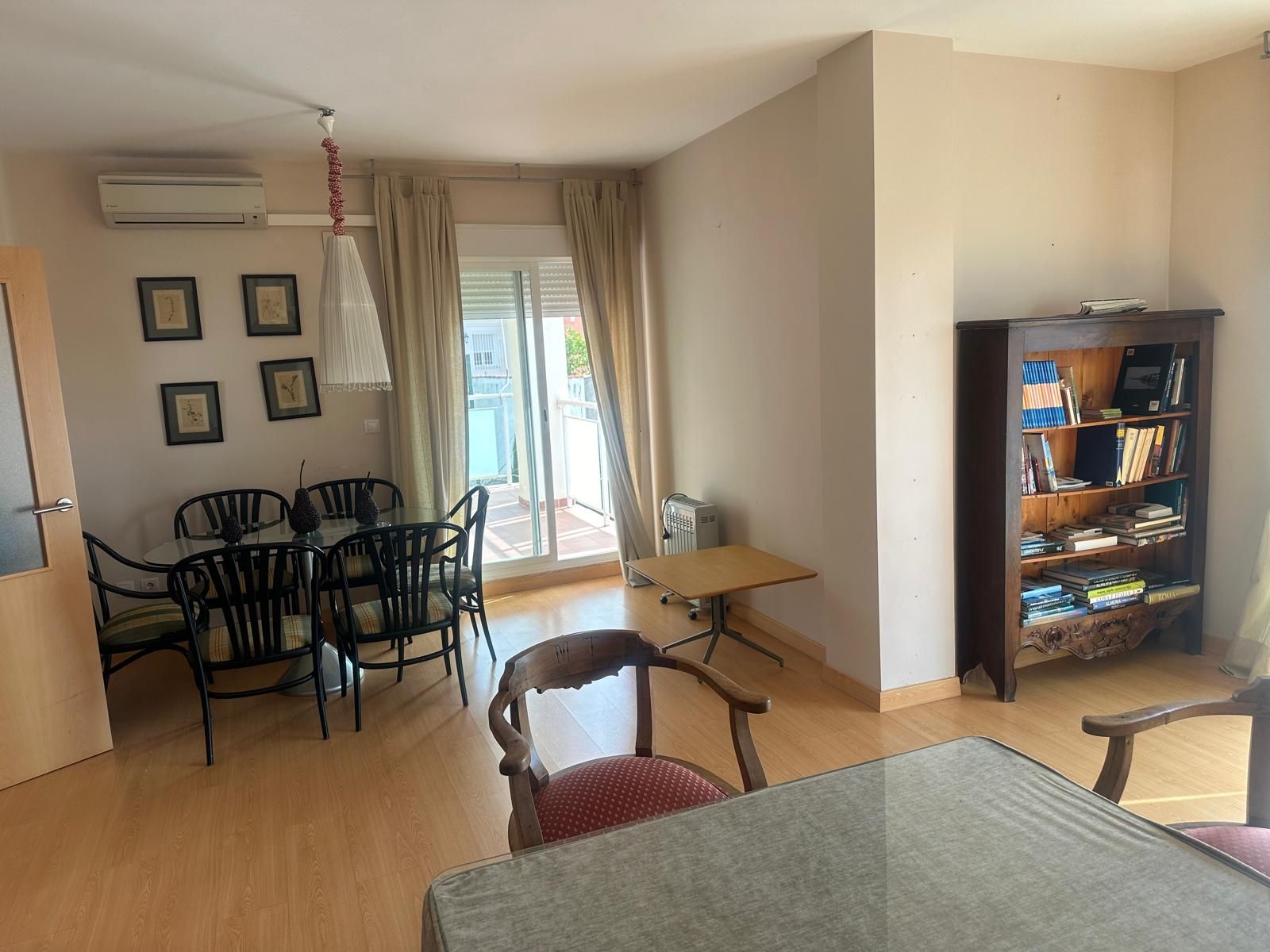 Sala d'estar de Pis de lloguer en Albolote amb Aire condicionat, Calefacció i Terrassa