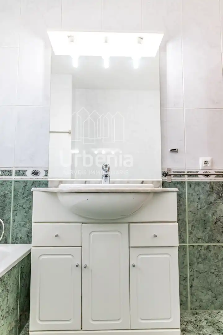 Badezimmer von Haus oder Chalet zum Verkauf in Argentona mit Privatgarten, Abstellraum und Schwimmbad
