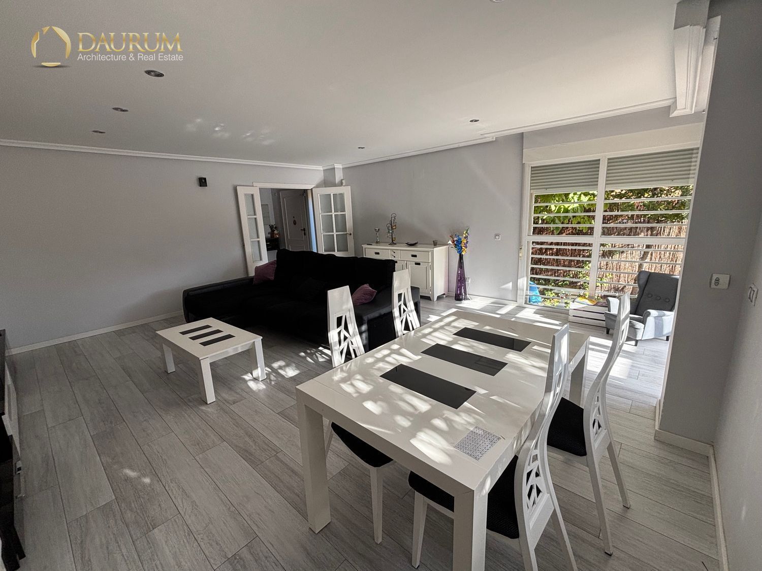 Living room of Single-family semi-detached for sale in Paracuellos de Jarama  with Air Conditioner, Heating and Private garden