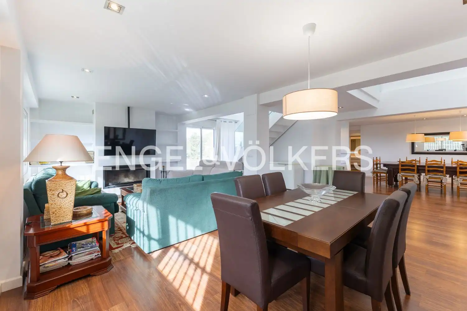 Comedor de Casa o chalet en venta en Alfarb con Calefacción, Jardín privado y Parquet