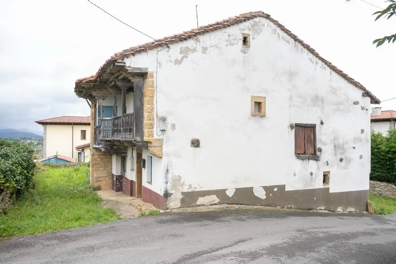Casa amb jardí en venda a Ribadedeva, imagen 4