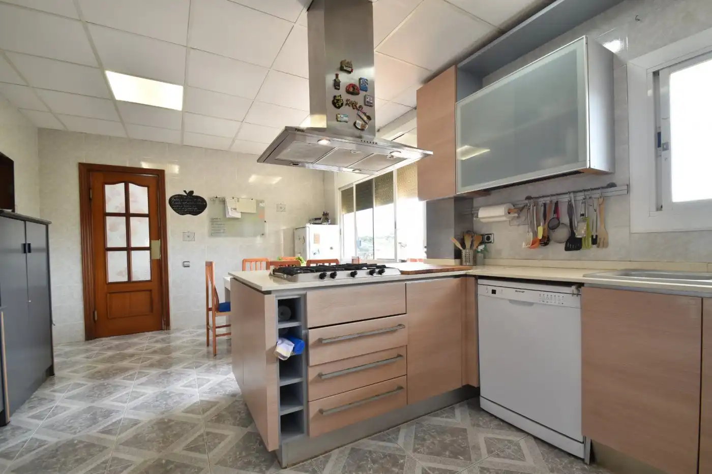 Kitchen of Country homes for sale in Vilanova i la Geltrú  with Terrace and Balcony