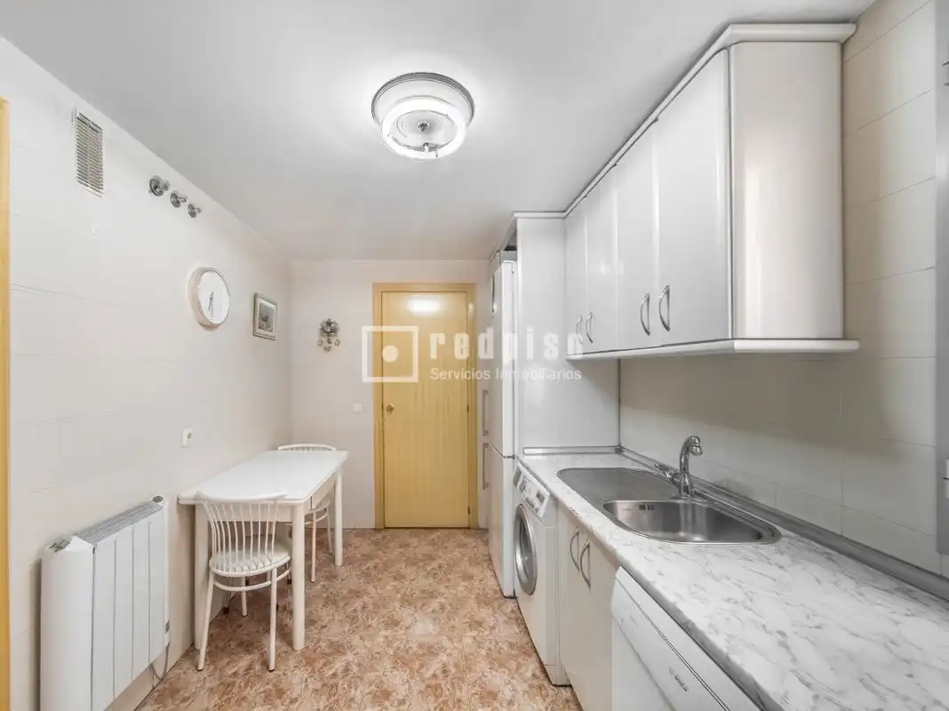 Kitchen of Flat for sale in Madrid  with Air Conditioner and Heating
