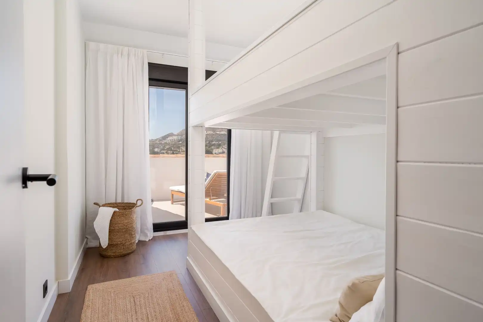 Ático con terraza en venta en Torrequebrada, imagen 28