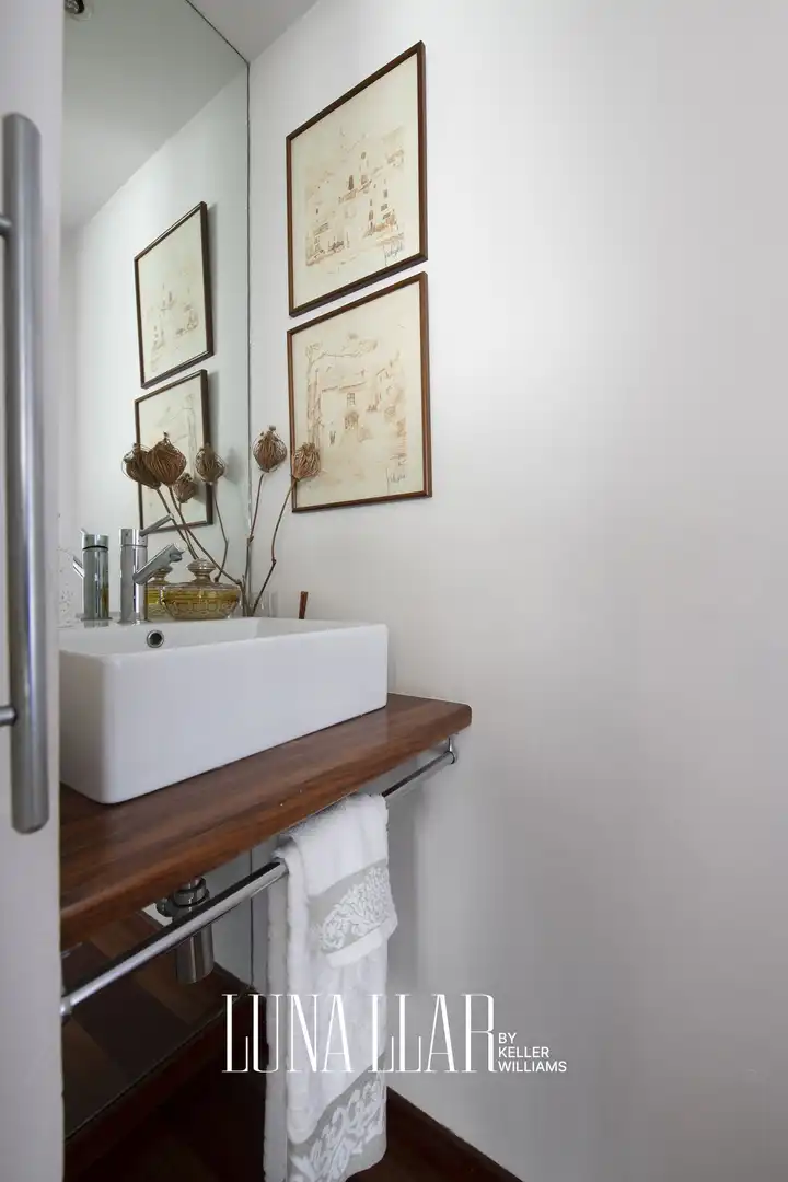 Baño de Casa o chalet en venta en Castelldefels con Aire acondicionado, Calefacción y Parquet
