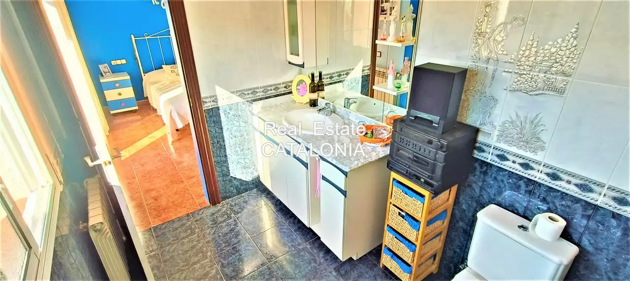 Bathroom of Houses for sale in Lloret de Mar  with Air Conditioner, Heating and Private garden