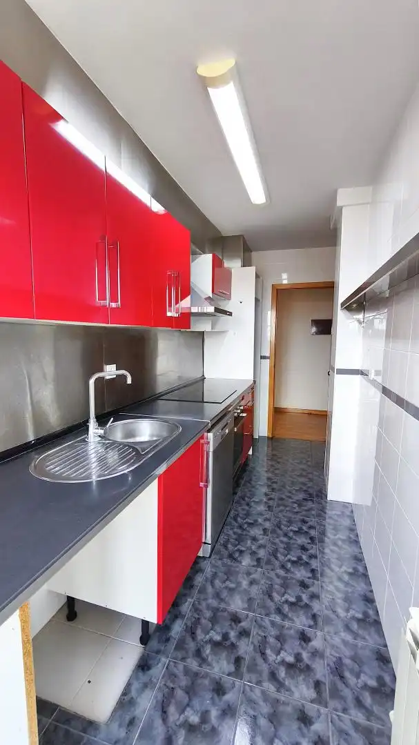 Cuina de Pis en venda en Terrassa amb Calefacció i Balcó