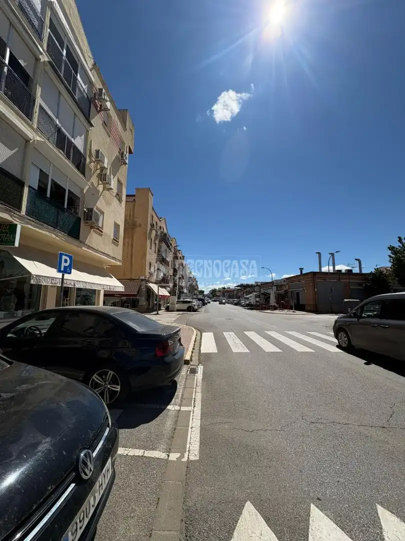 Exterior view of Flat for sale in La Rinconada  with Air Conditioner and Heating