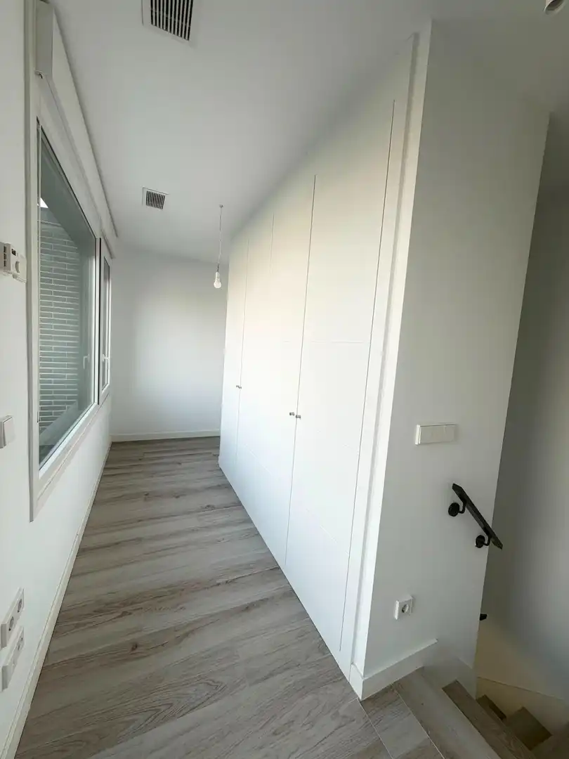 Bedroom of Flat for rent in Madrid  with Heating, Terrace and Storage room