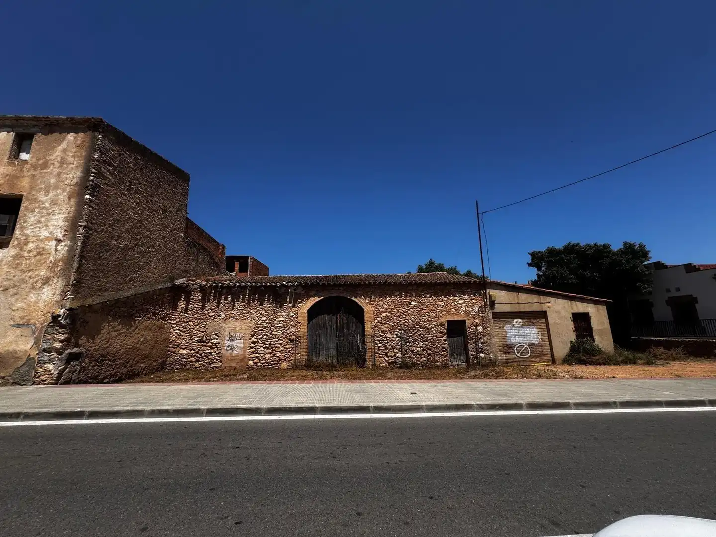Außenansicht von Residential zum Verkauf in Llorenç del Penedès
