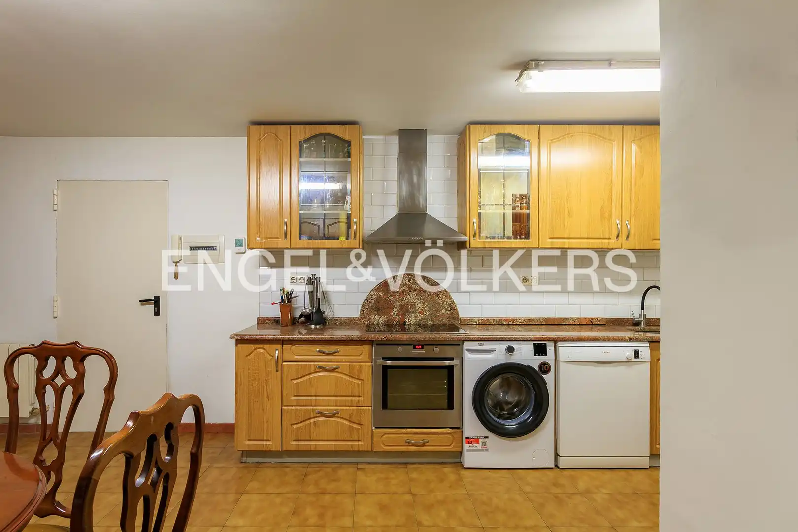 Cocina de Casa o chalet en venta en Castro-Urdiales con Calefacción, Jardín privado y Terraza
