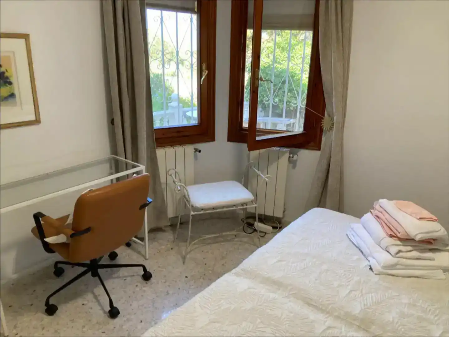 Schlafzimmer von Wohnung zur Miete in Dénia mit Klimaanlage, Privatgarten und Schwimmbad