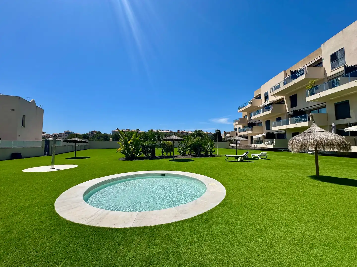 Piscina de Apartament en venda en Orihuela amb Jardí privat, Traster i Piscina