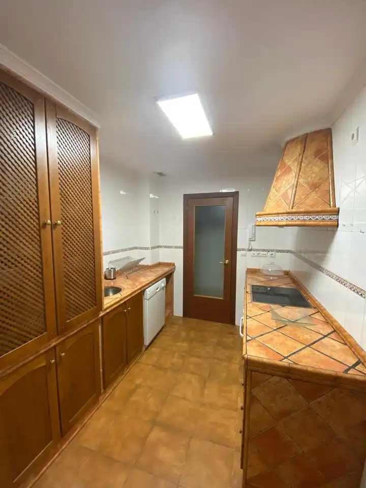 Ground floor for rent in Arco Norte - Avda. España